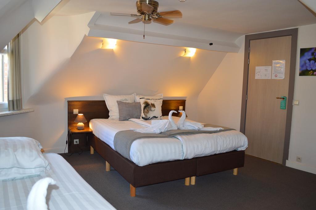 Hotel Ambrosia Ypern Zimmer foto